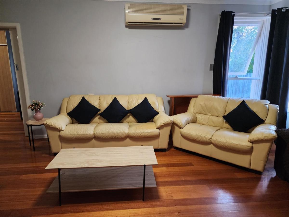 Homestay Near Dandenong Plaza 外观 照片